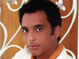 Jon Secada