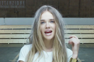 Florrie - Live A Little