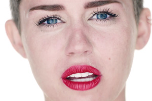 Miley Cyrus - Wrecking Ball [Director's Cut]