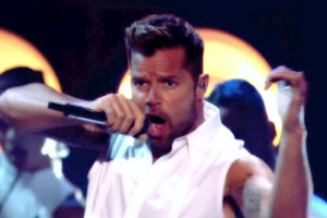 Ricky Martin - Come With Me [Live]