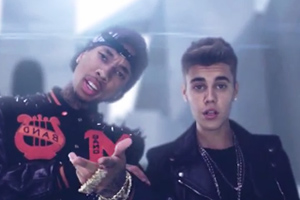 Tyga ft. Justin Bieber - Wait For A Minute [Explicit]