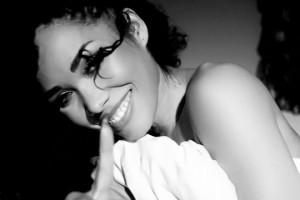 Kreesha Turner ft. T.O.K. - Sexy Gal