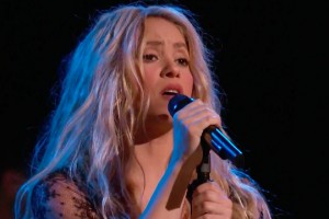 Shakira - Empire [Live]